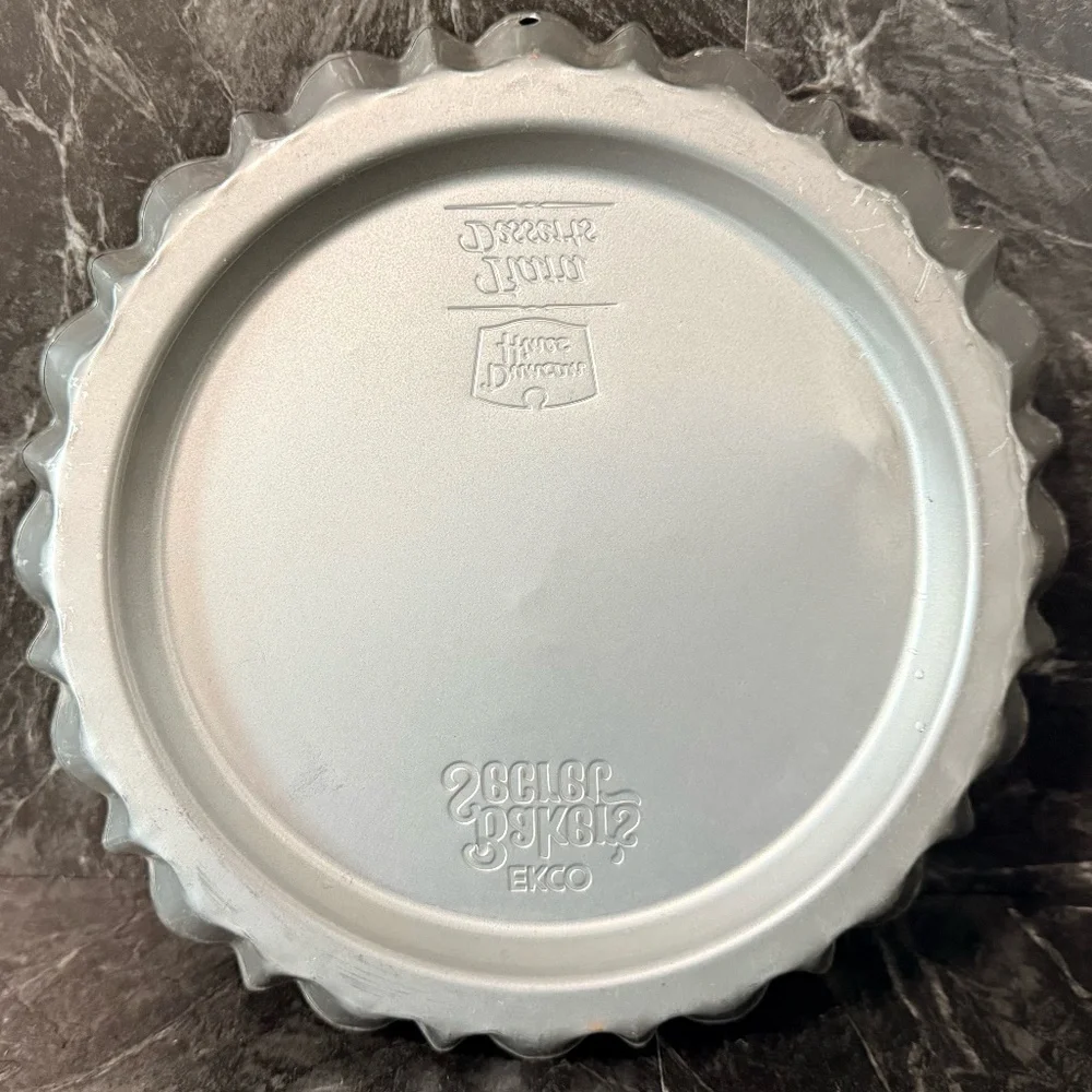 EKCO Baker’s Secret Duncan Hines Tiara Desserts Tart Pan